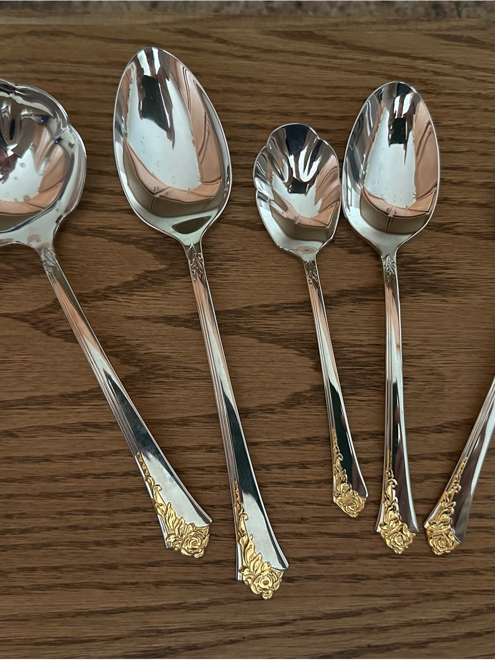 ONEIDA Golden Damask Rose Stainless Flatware Place Setting Made In USA - Picture 2 of 5